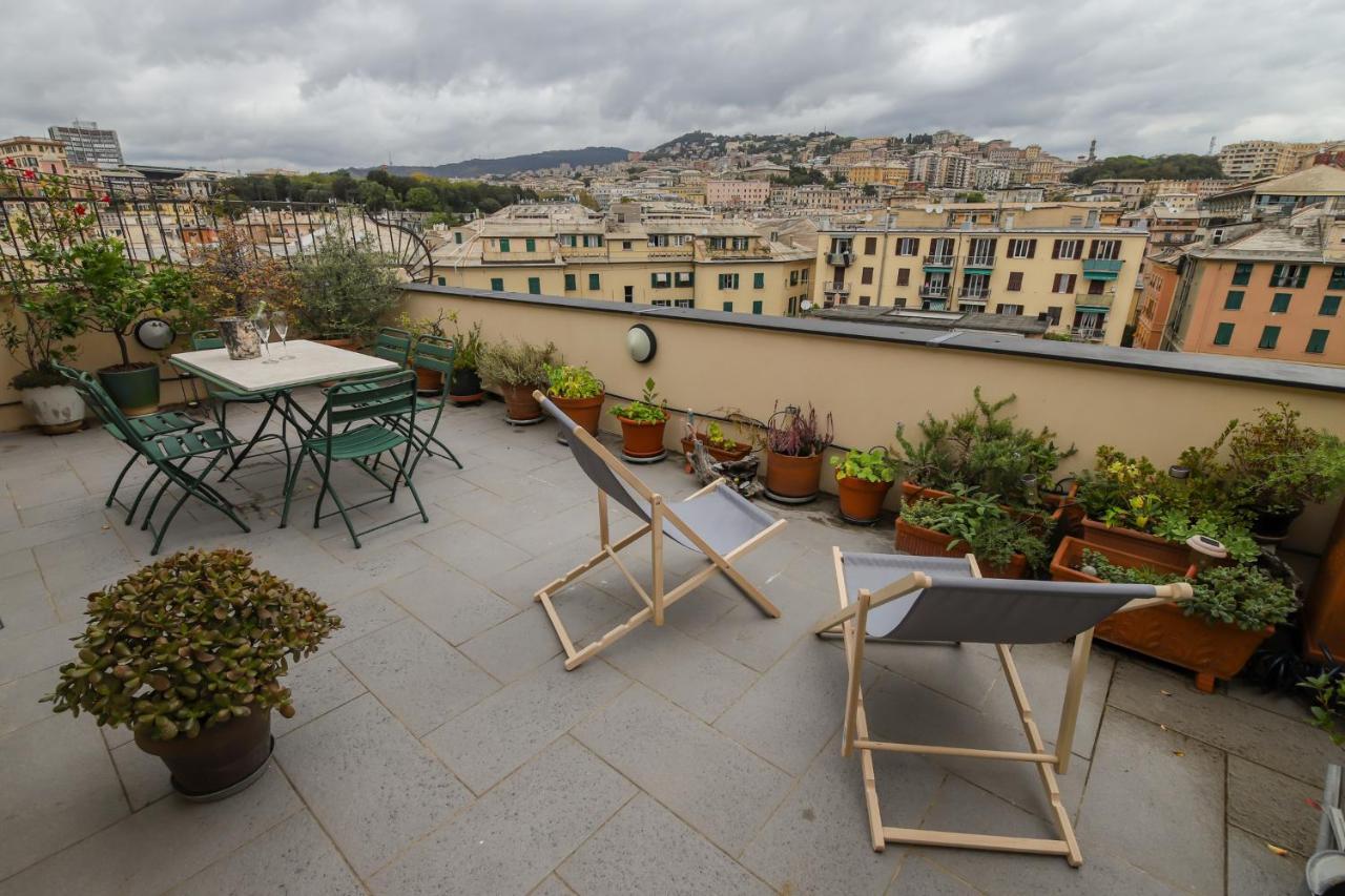 Altido For 3 With Rooftop Balcony And Lovely Cityview Appartement *