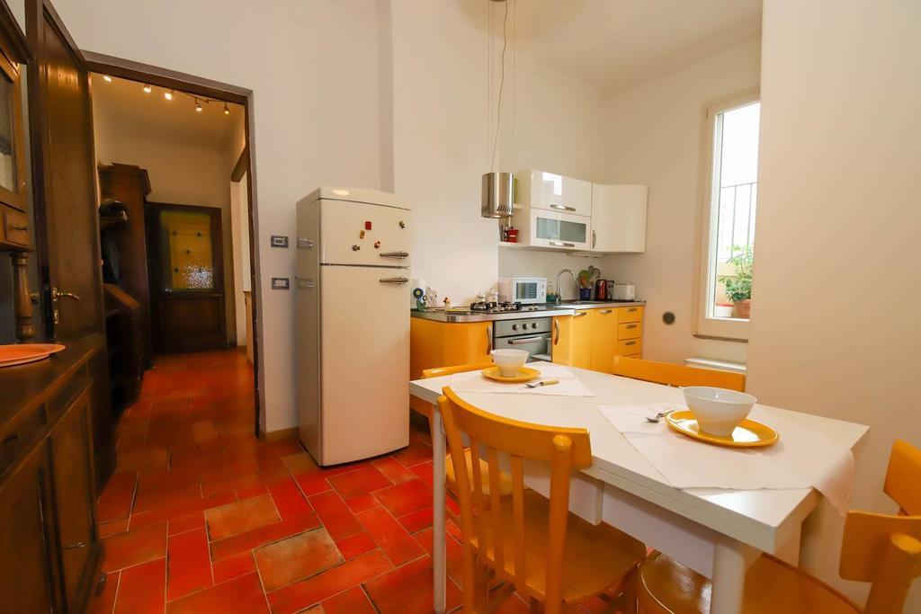 Altido For 3 With Rooftop Balcony And Lovely Cityview Appartement