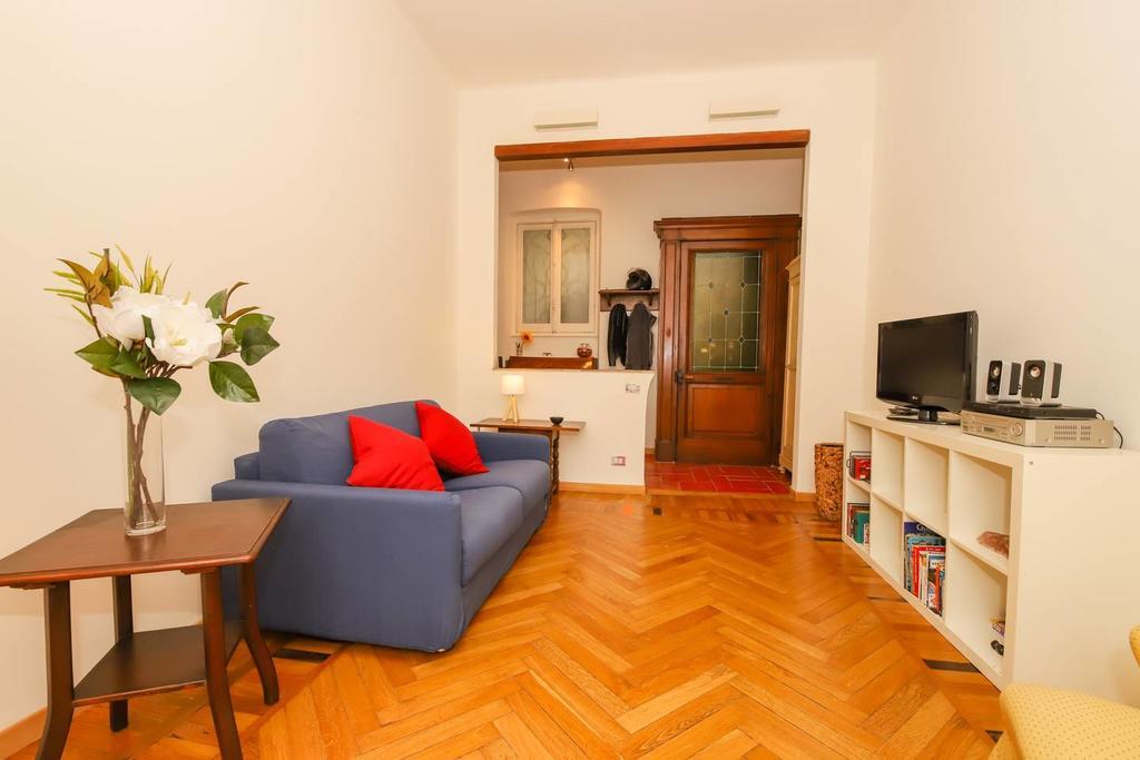 Altido For 3 With Rooftop Balcony And Lovely Cityview Appartement *