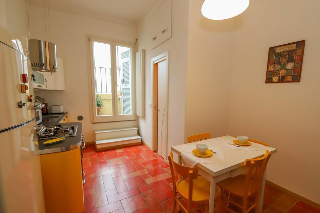 Appartement Altido For 3 With Rooftop Balcony And Lovely Cityview